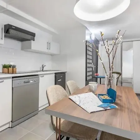 Modern Appartement Paris